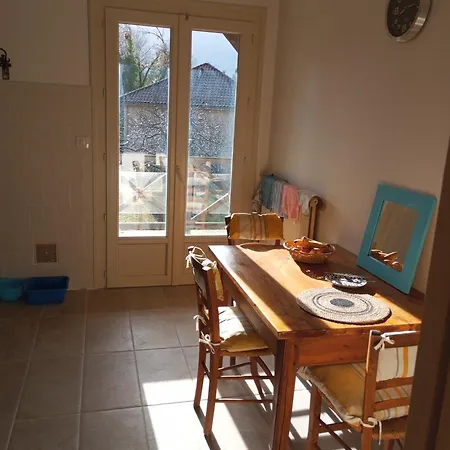 Maison Avec Jardin Pret Du Centre Historique *