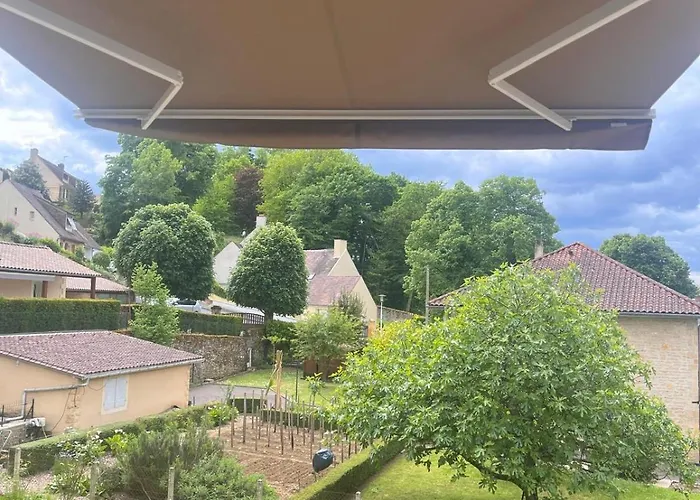 Дом отдыха Maison Avec Jardin Pret Du Centre Historique